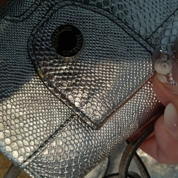 Bag - Picture 3 of 8